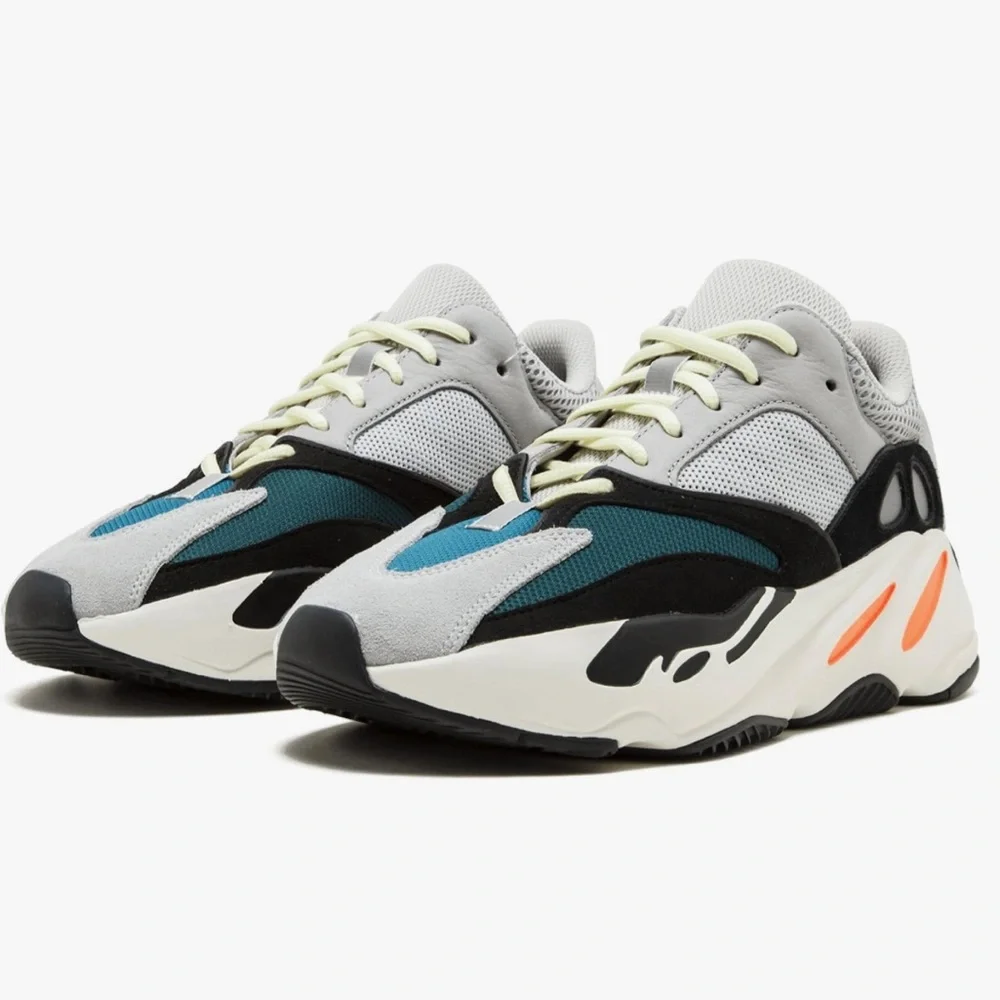 adidas lace up